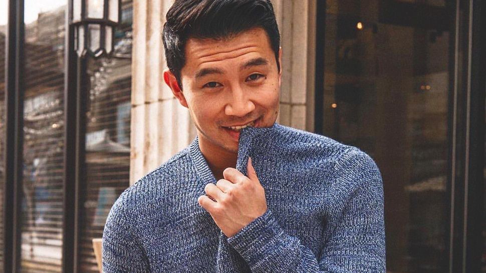 How to Be an Instagram Boyfriend, According to Simu Liu