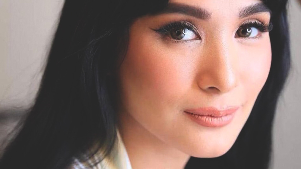 This Is the Exact Fragrance Heart Evangelista Wore to Her Wedding