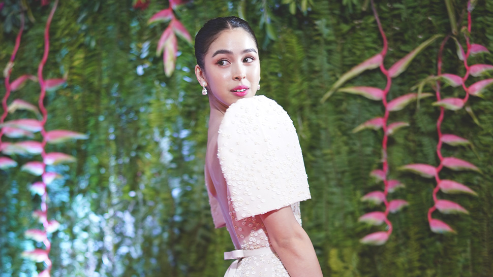 You Have To See Julia Barretto's White Filipiniana At The Abs-cbn Ball 2019