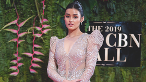 Liza Soberano's Abs-cbn Ball Gown Was Made With A Thousand Swarovski Crystals