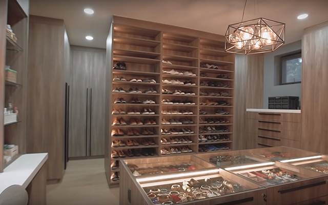 VIDEO: Vice Ganda's walk-in closet is a department store