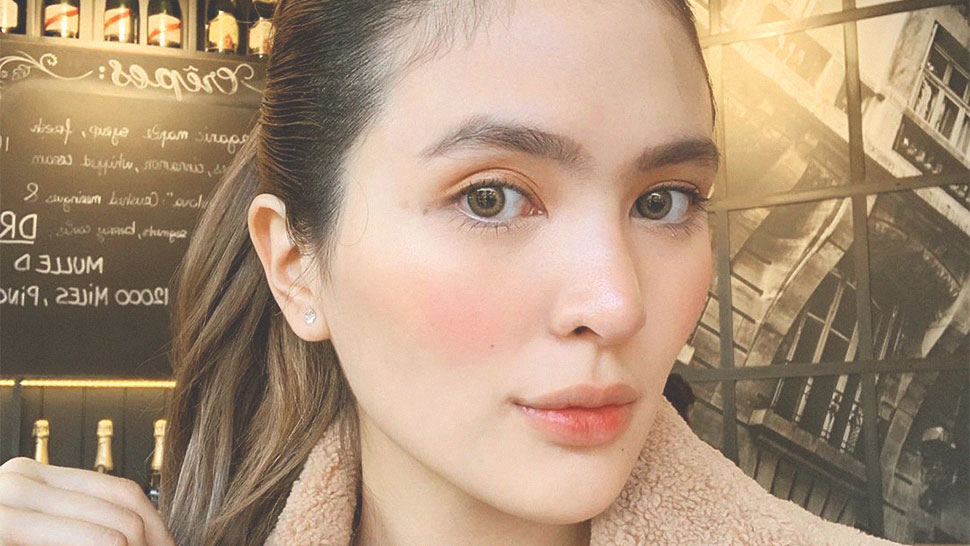 Here's How Sofia Andres Achieved A Slimmer Face