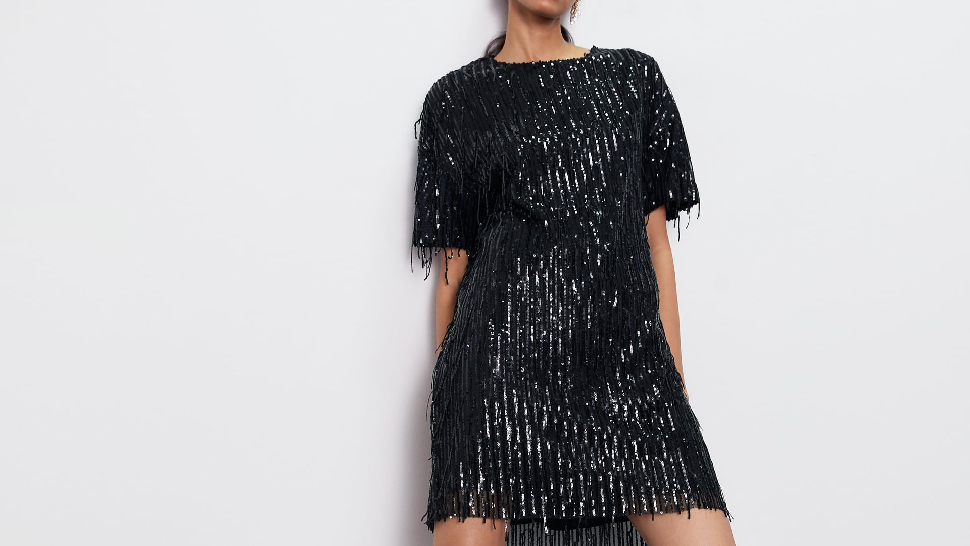10 Stylish Loose Dresses That'll Hide Your Holiday Food Baby