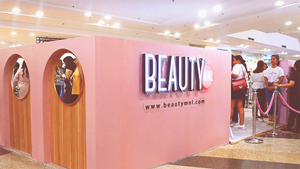 Beautymnl Just Opened An Offline Pop-up Store For The Holidays