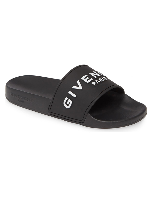 Julia Barretto's Givenchy Slippers | Preview.ph