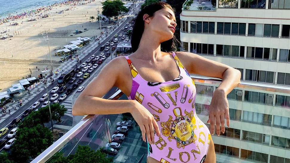 Would You Buy Pia Wurtzbach's Versace Swimsuit For P31,000?