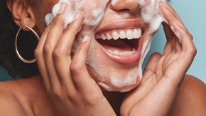 5 Ways To Update Your Face Washing Routine To Achieve Clear, Glowing Skin
