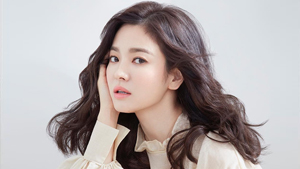 Song Hye Kyo Is Almost Unrecognizable In Her Latest Magazine Cover
