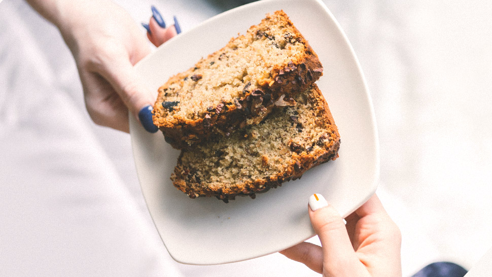 This Easy Banana Bread Recipe Is Perfect for Newbie Bakers