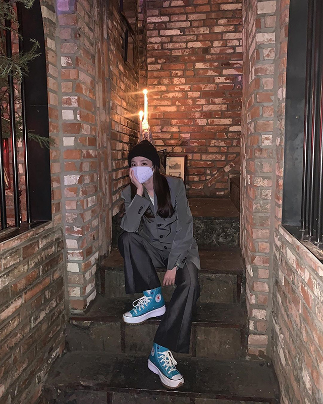 The Exact Sneakers Sandara Park Always Wears on Her Instagram | Preview.ph