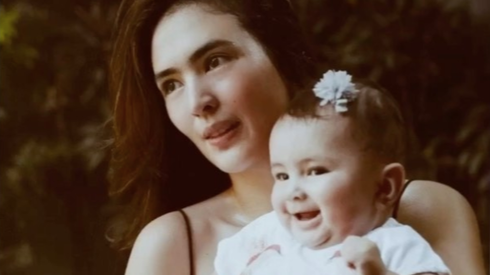 Sofia Andres Reveals Pregnancy Journey and Introduces Her Daughter on Instagram