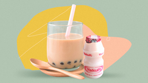 You'll Get The Best Of Both Worlds With This Easy Yakult Milk Tea Recipe
