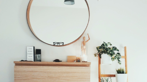 How To Place Mirrors In Your Home For Good Feng Shui, According To An Expert