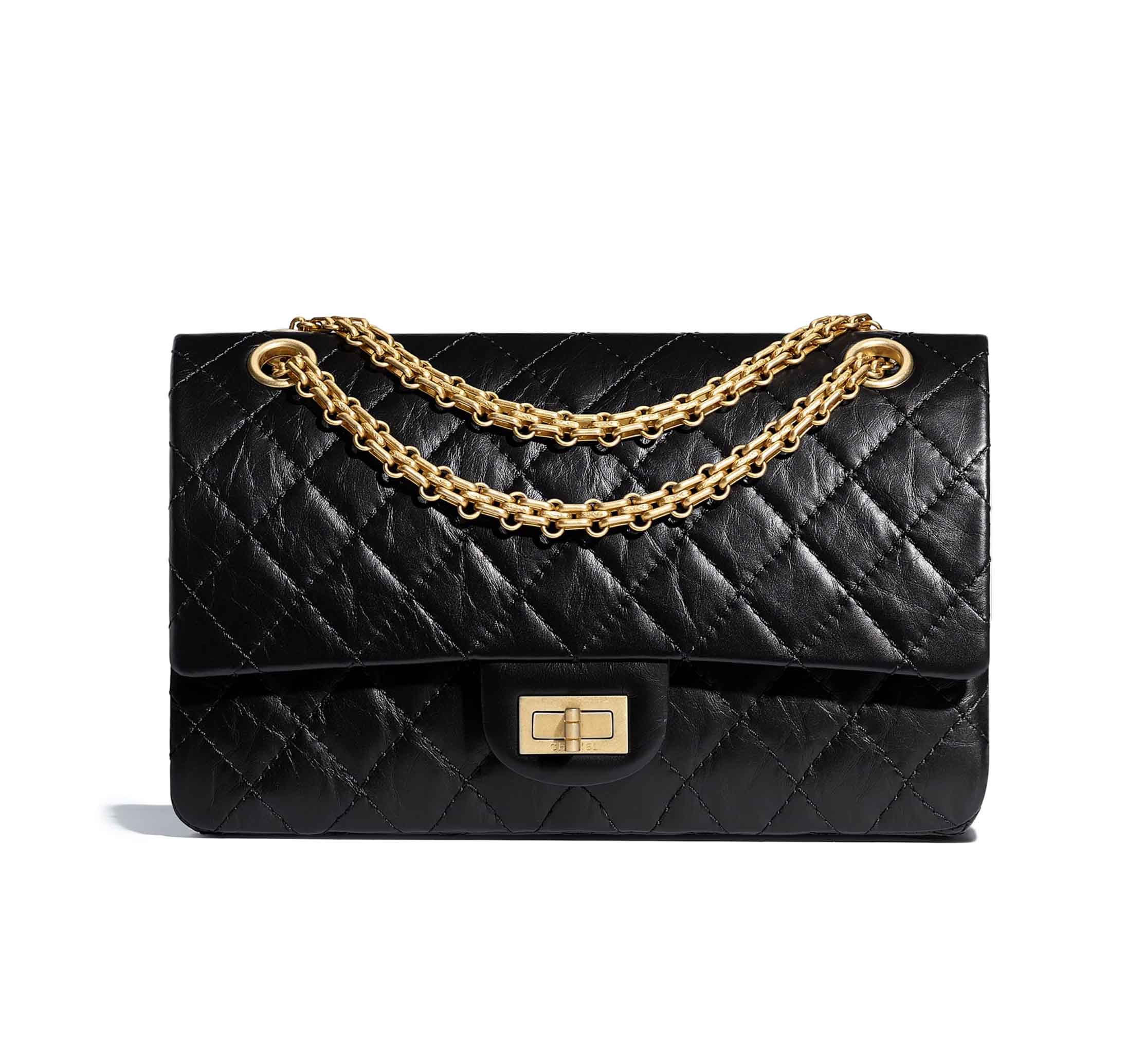 28 Iconic and Fashionable Chain Bags Worth Having