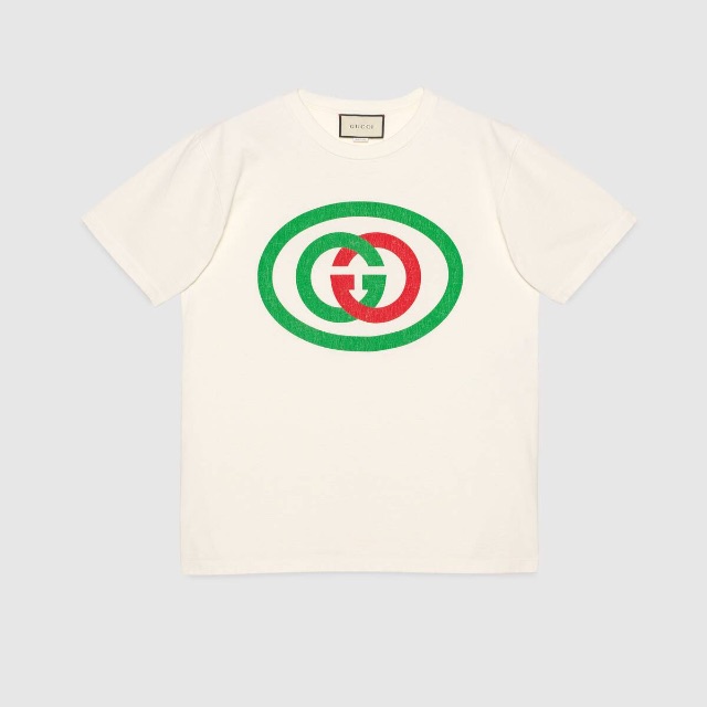 How to wear a vintage gucci logo t-shirt • The Fashion Fuse