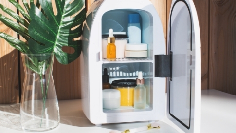 3 Reasons Why You Should Invest In A Beauty Fridge