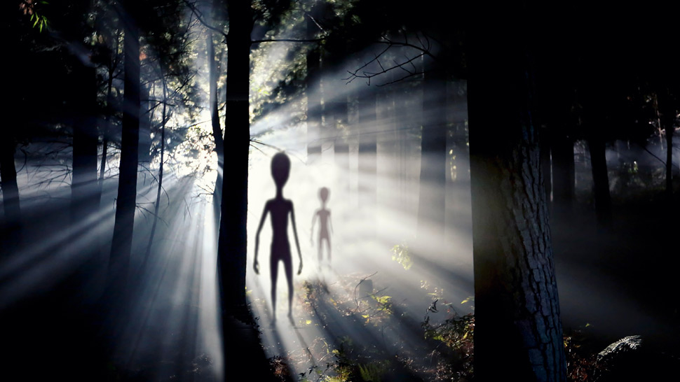 We Could Finally Be Meeting Aliens by 2036, According to Scientists
