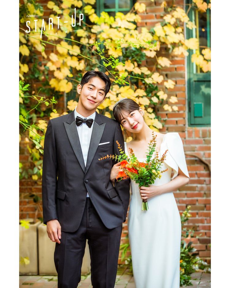 bae suzy safiyaa wedding gown in k-drama start-up