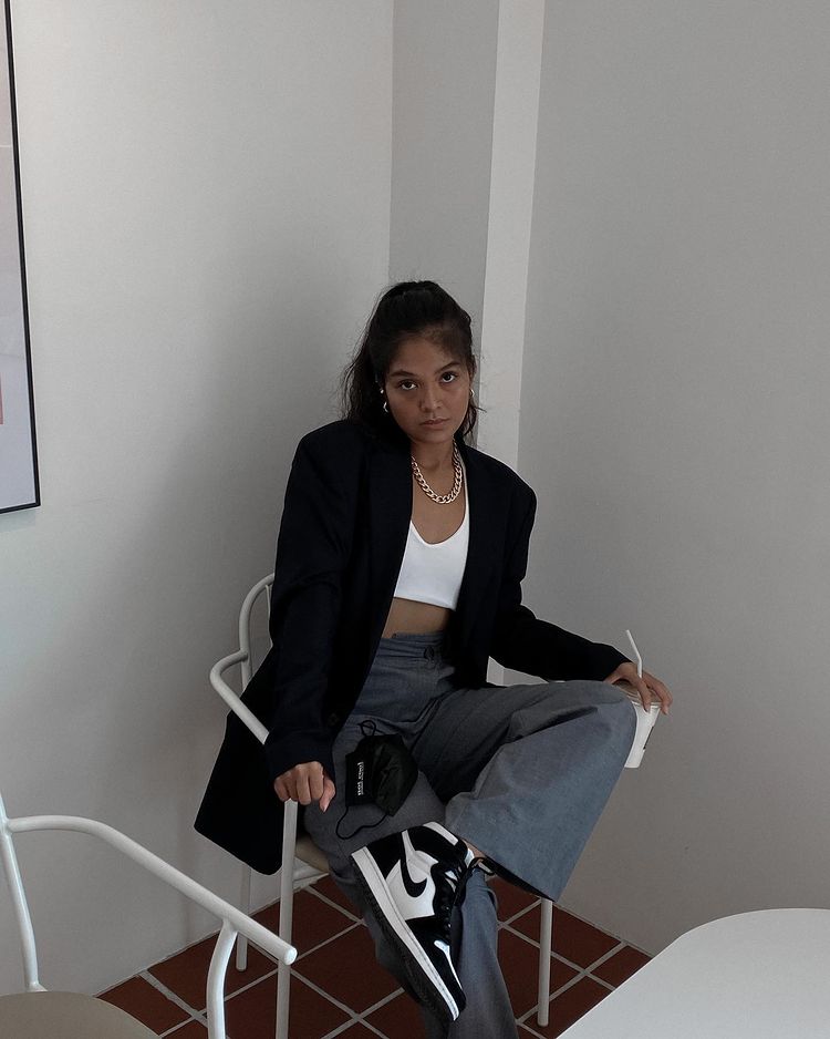 Black-and-White Outfits to Try, Like Angelique Manto | Preview.ph