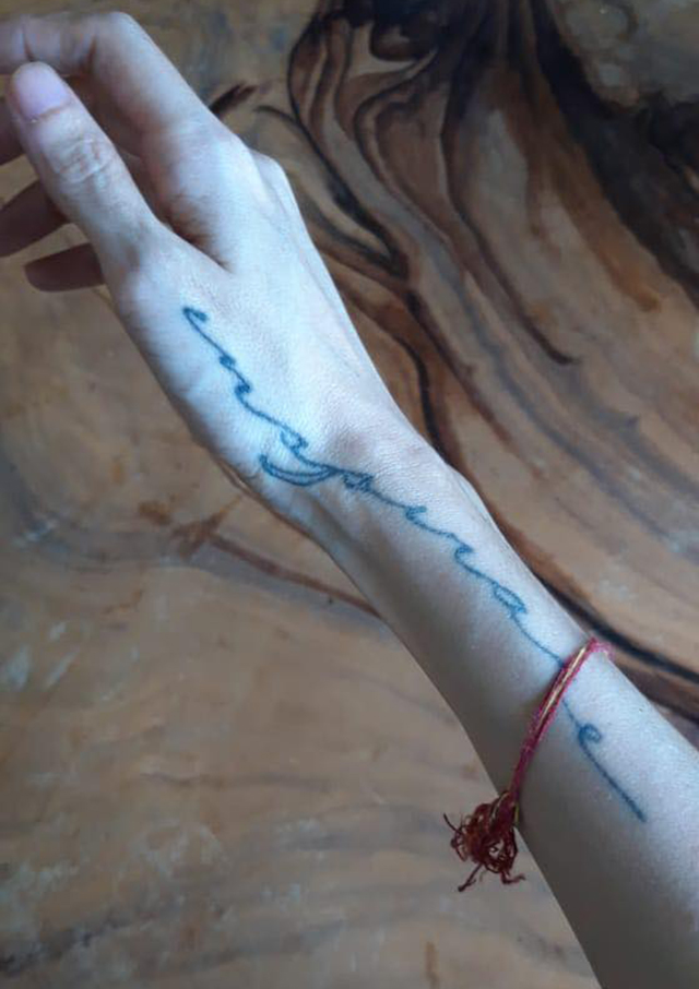 How do you guys feel about lightning tattoos Do they look too much like  veins or just weird Ive been trying to decide if I pull the trigger on  getting one as
