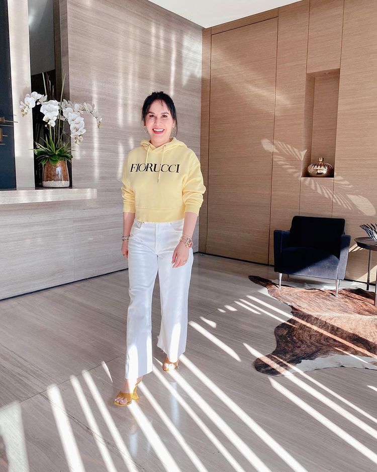 Jinkee Pacquiao's Designer Slippers And Sandals Collection