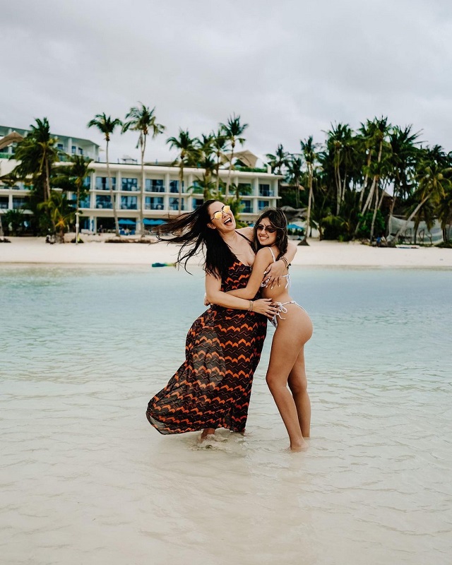 filipina celebrities kelsey merritt kylie verzosa sarah lahbati rei germar lorin bektaz in bikinis boracay 2020