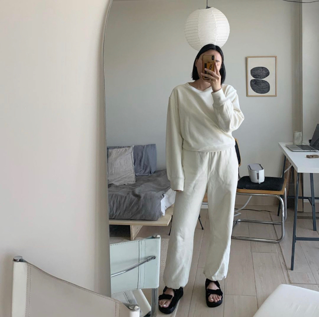 Bea Marquez minimalist outfits