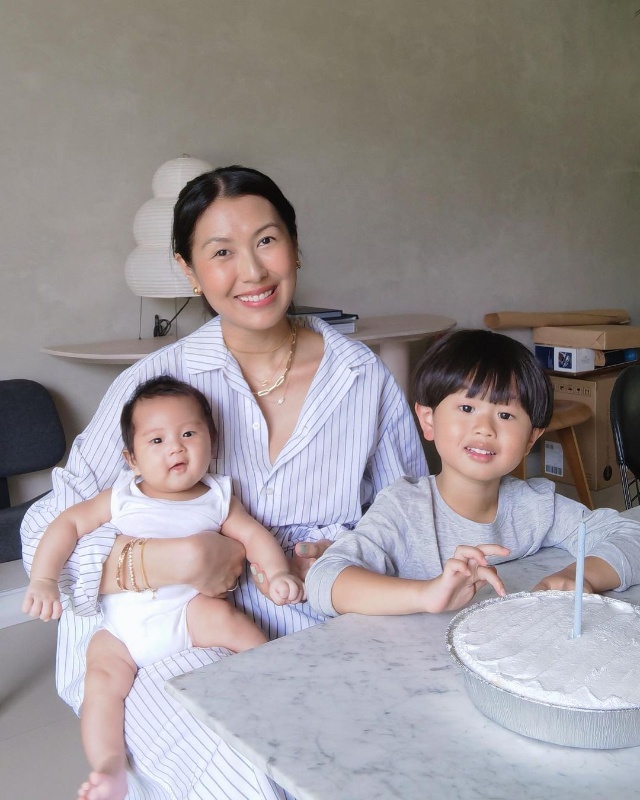 liz uy and her sons