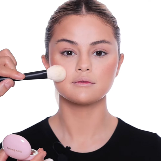 Best Makeup Tips For Round Faces