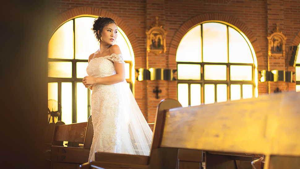 This Woman Shot Wedding Photos Alone A Year After Her Broken Engagement