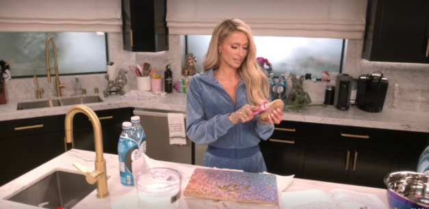 paris hilton's outfits from cooking with paris