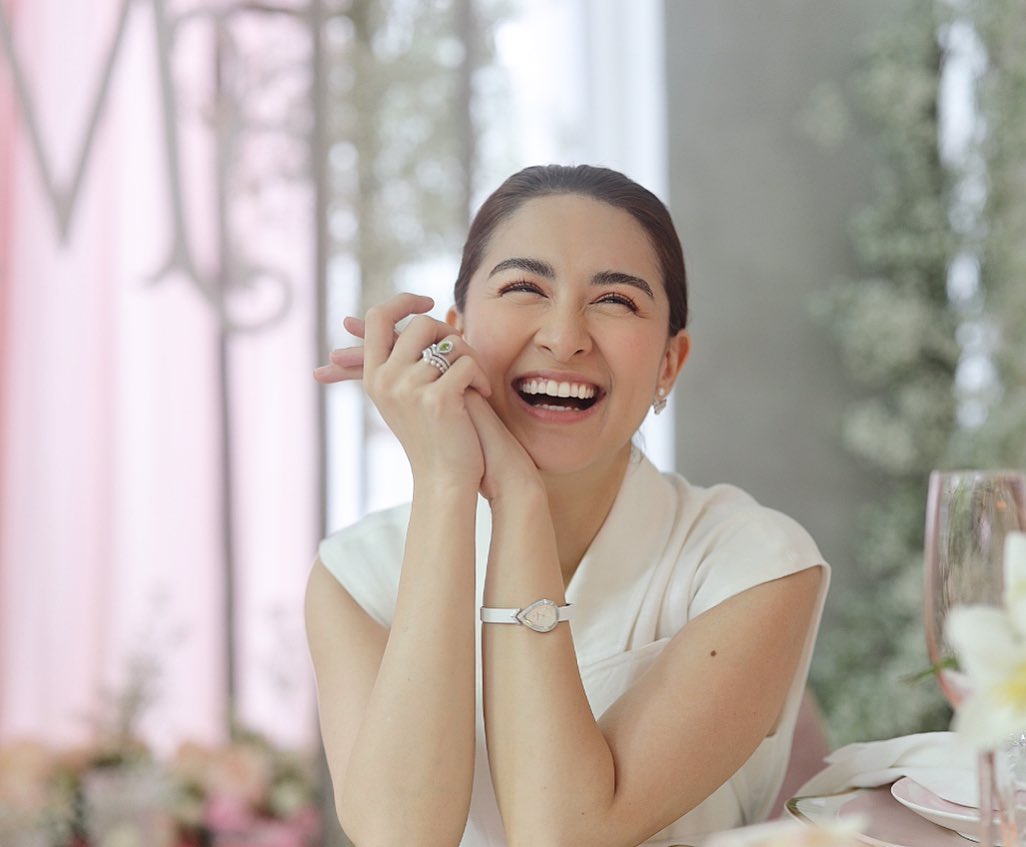 Marian Rivera's Leather Chanel Phone Case Costs P50,000