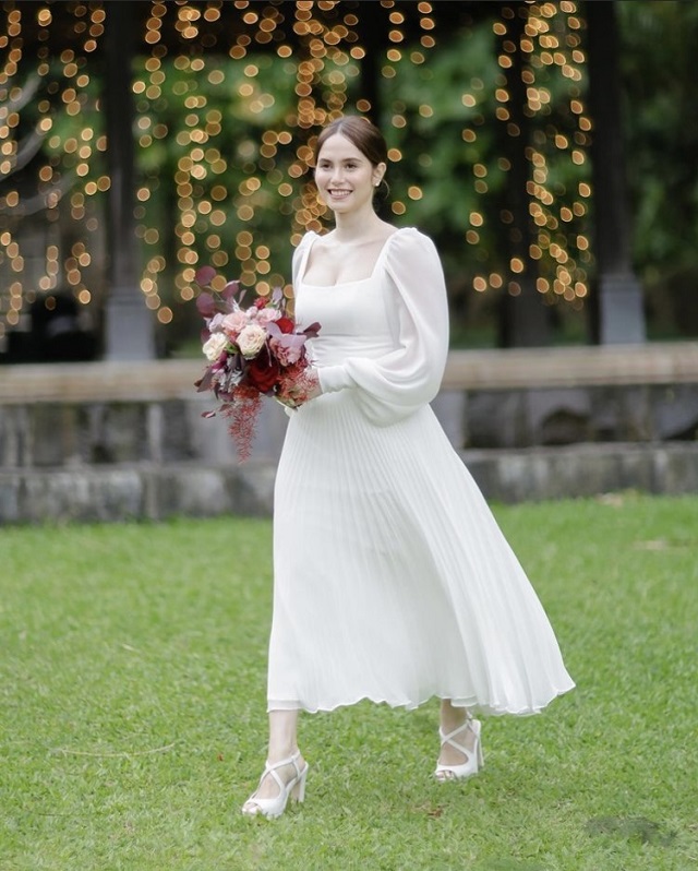 Discover 160+ bridal gown simple but elegant super hot