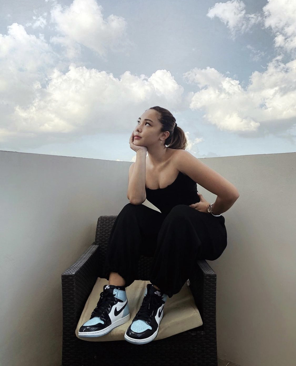 how to style unisex sneakers, as seen on influencers