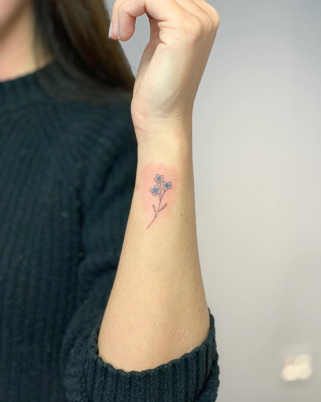 tiny side wrist tattoo designs to try