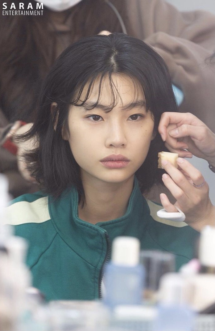 Squid Game's' Jung Ho-yeon's Best Beauty Looks