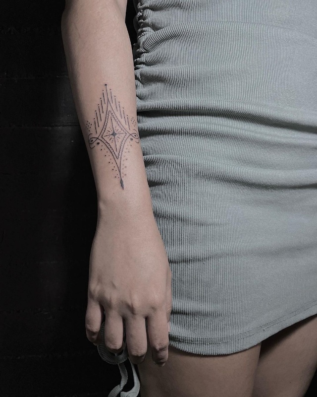 handpoke tattoo designs