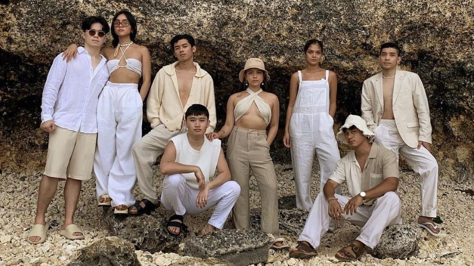 This Influencer Barkada Is Serving Looks In Boracay And We're All Here For  It