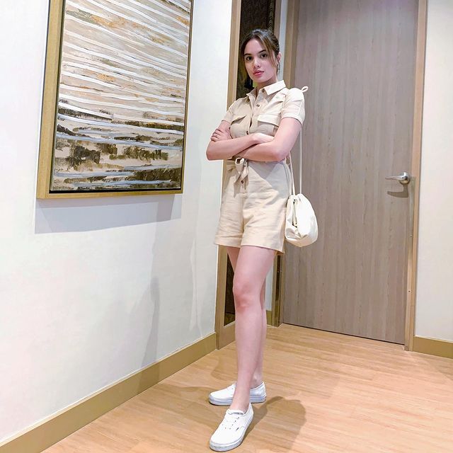 15 Celebrity And Influencer Derma Outfits To Copy