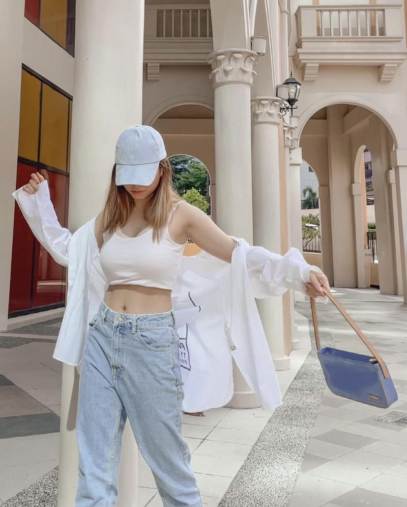 ways to style a baseball cap, as seen on influencers
