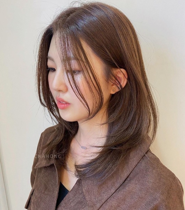 The Best Side Bangs for Your Face Shape, According to a Korean ...
