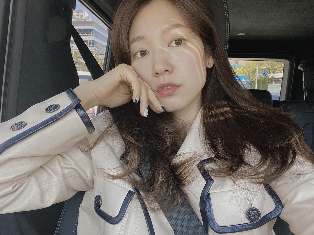 Do you think that South Korean actress Park Shin Hye is more skilled in  acting or more popular and beautiful in Korea? - Quora
