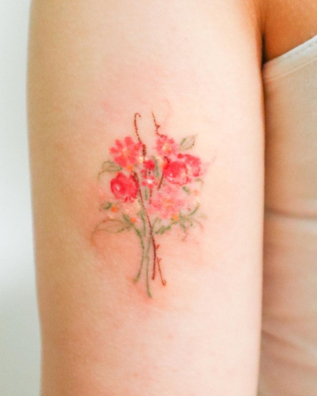 Lena Fedchenko pomegranate tattoo  Pomegranate tattoo Tattoo styles Cool  tattoos