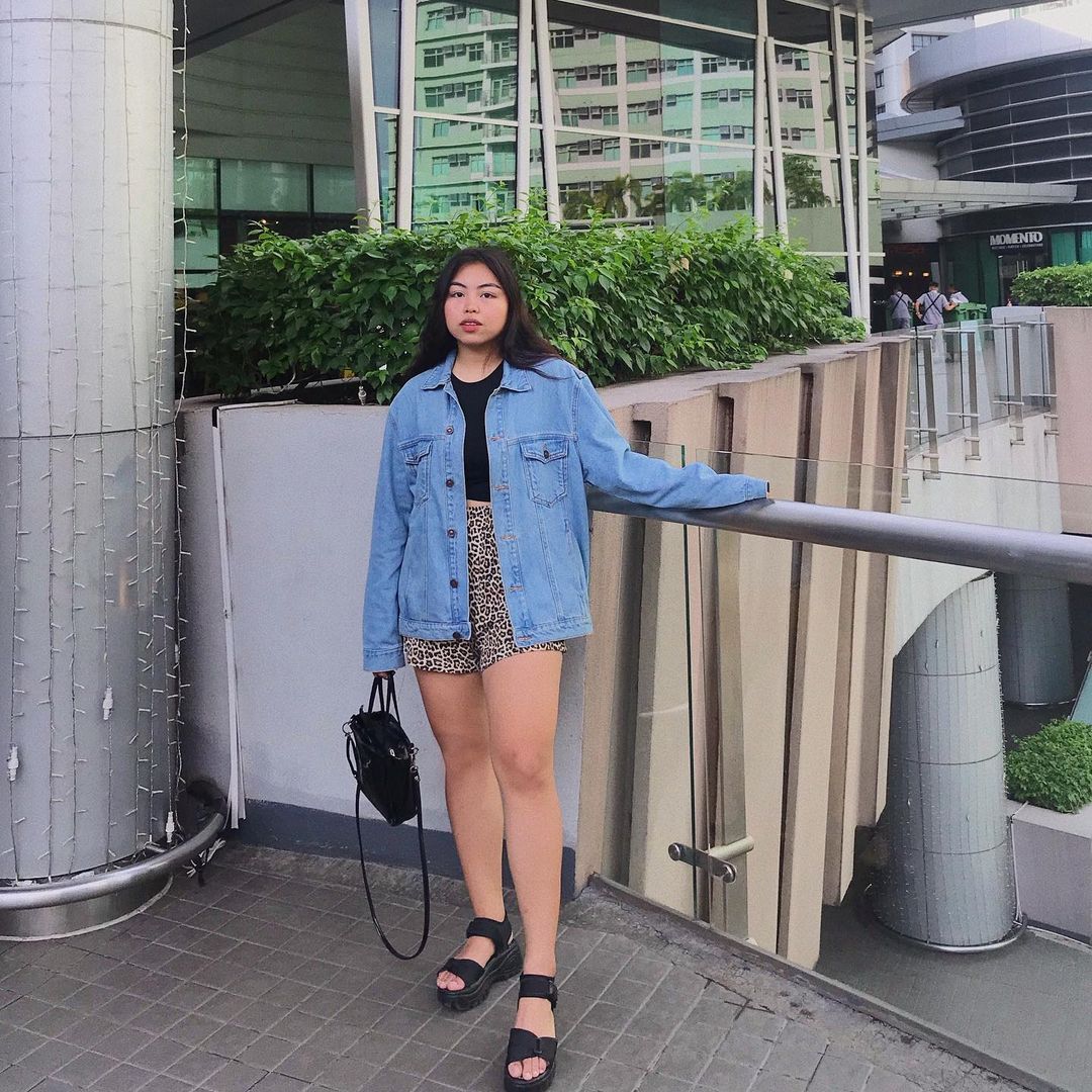 chloe valencia in an oversized denim jacket outfit