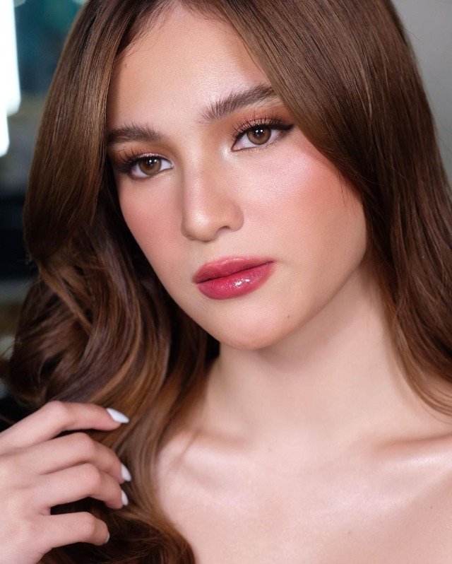 abs-cbn christmas special 2021 hair and makeup looks