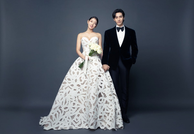 park shin hye choi tae joon wedding photos