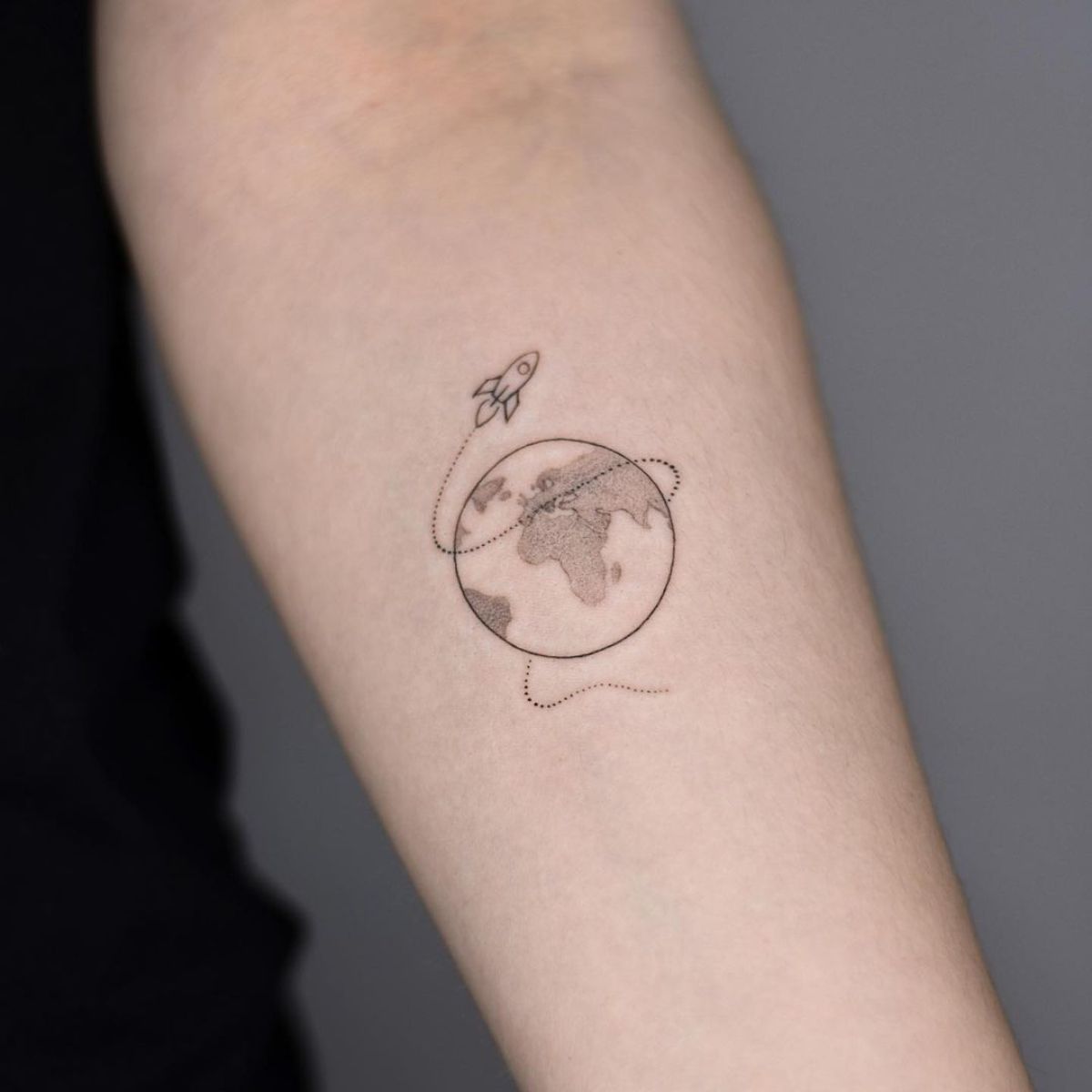 Tip 98+ about earth tattoo designs super cool - in.daotaonec