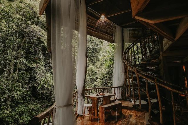 treehouse de valentine airbnb