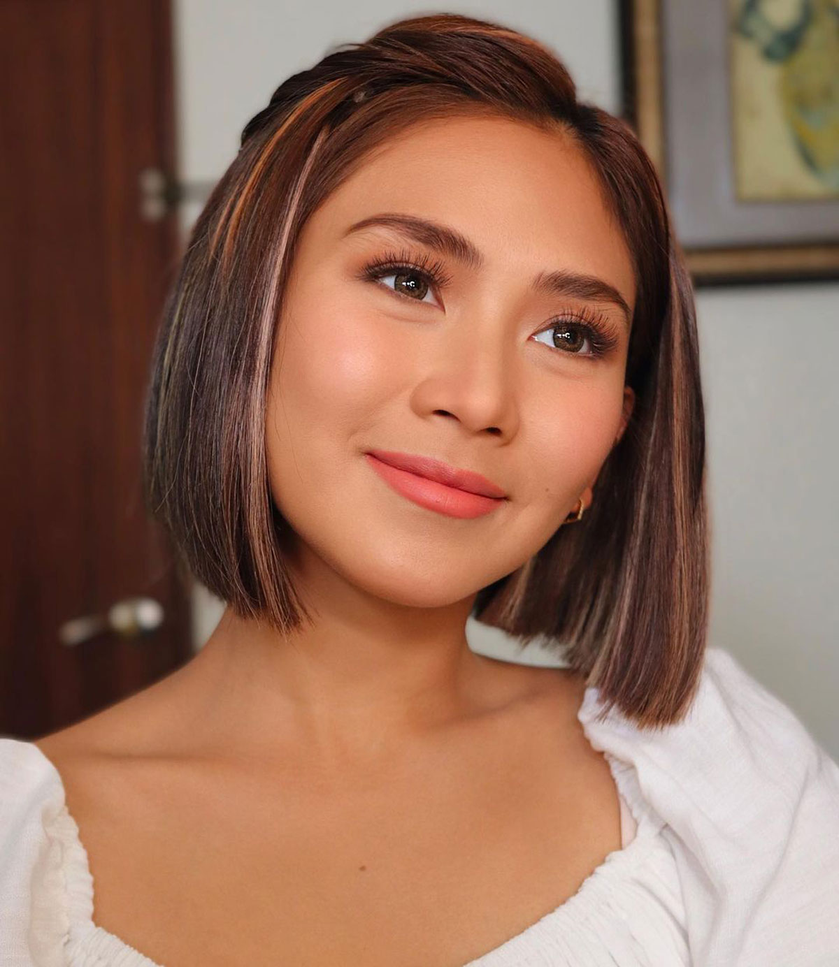 Look: Sarah Geronimo's Short Hair Color With Highlights