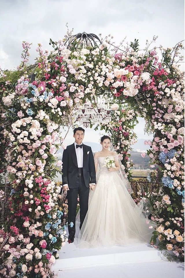 The Exact Gowns Son Ye Jin Wore In Her Wedding Ceremony With Hyun Bin Preview ph